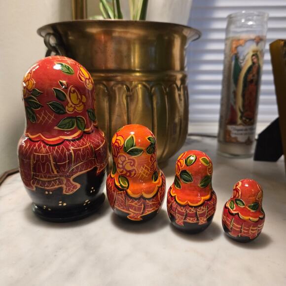 Vintage Russian Painted Nesting Dolls Story Art - Picture 6 of 9